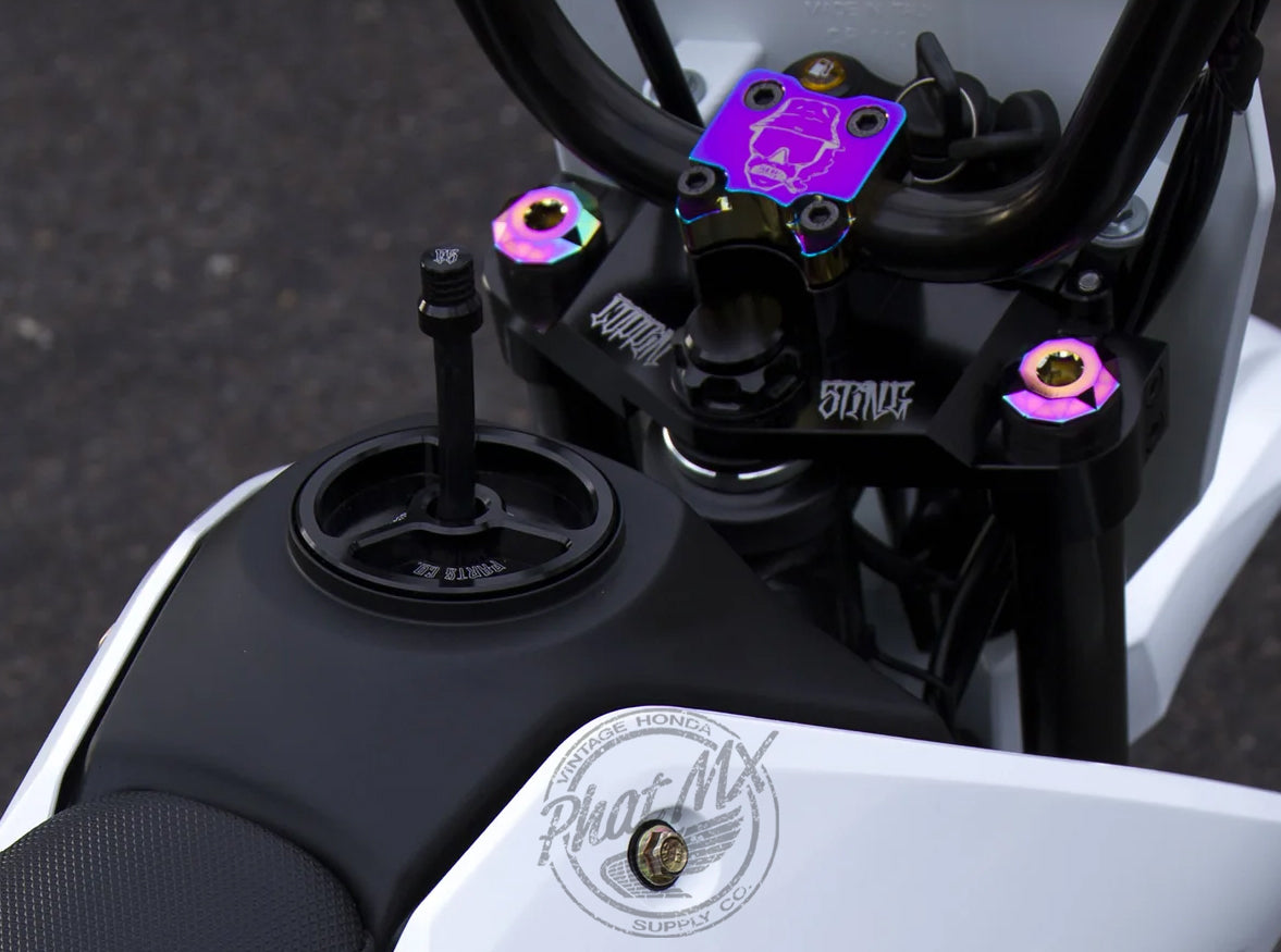 Coppin Sting CRF110 Billet Flush Mount Gas Cap