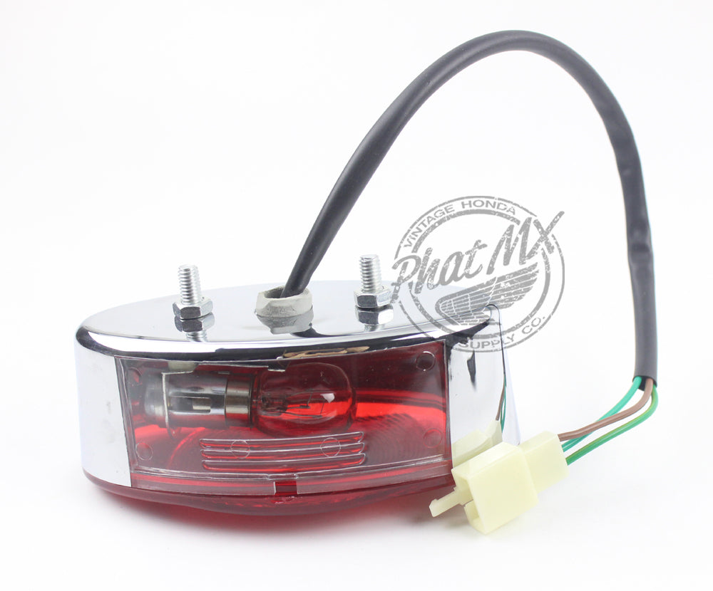 Oval 12V Tail Light
