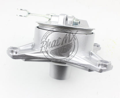 (Temp sold out) CT70 Front Hub & Brake Panel