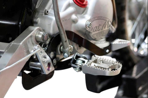(Temp sold out) KLX110 Rear Brake Pedal